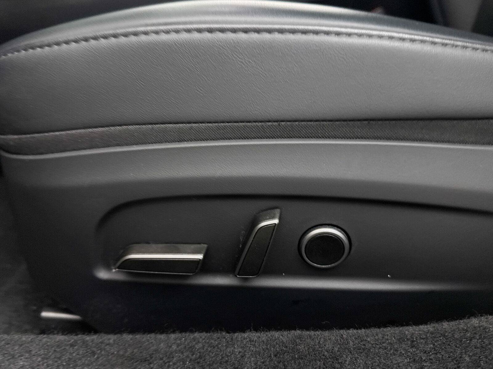 Used 2025 Tesla Model 3 Long Range RWD image 30