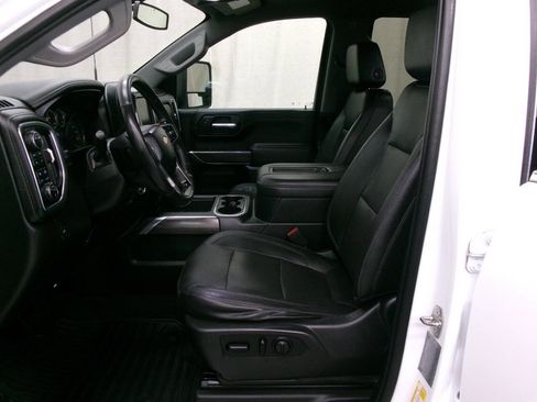 Used 2020 Chevrolet Silverado 2500 LTZ w/ LTZ Plus Package image 18