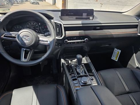 Used 2026 MAZDA CX-50 AWD 2.5 S w/ Cargo Package image 11