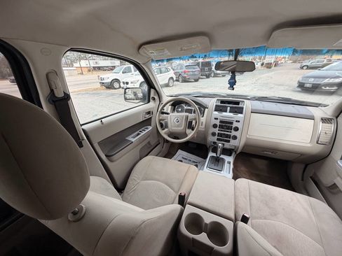 Used 2010 Mercury Mariner 4WD image 20