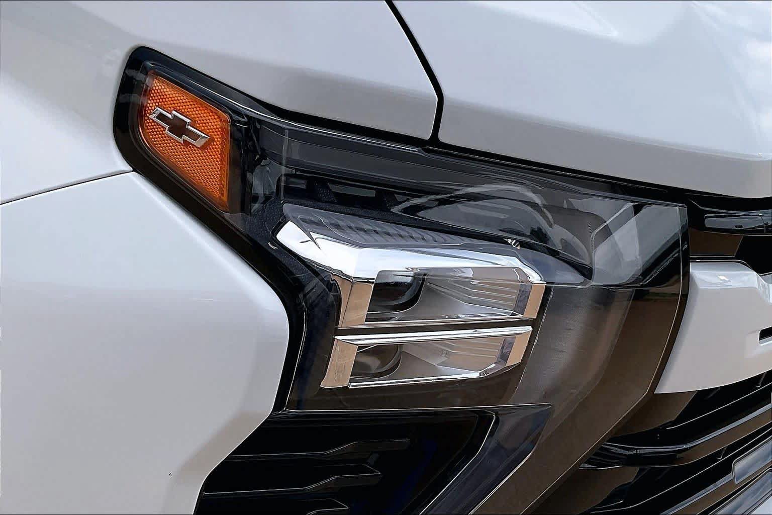 Certified 2024 Chevrolet Silverado 2500 LTZ w/ LTZ Plus Package AWD/4WD image 28
