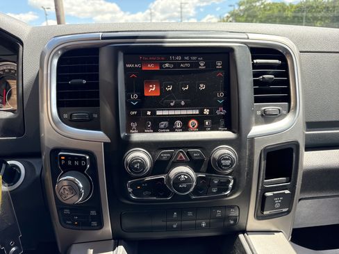 Used 2017 RAM 1500 Big Horn AWD/4WD image 34