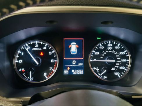 Certified 2023 Subaru Ascent Premium w/ Convenience Package image 16