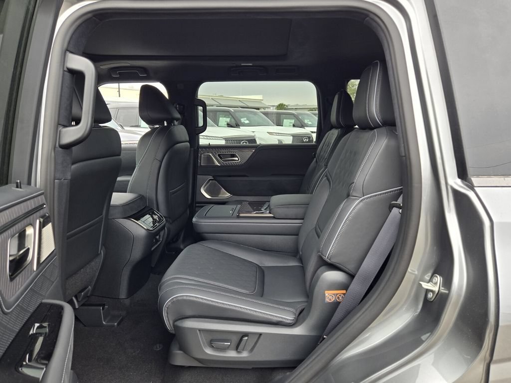 New 2026 INFINITI QX80 Autograph w/ Premium Cargo Package AWD/4WD image 14