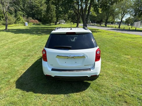 Used 2013 Chevrolet Equinox LT AWD/4WD image 16