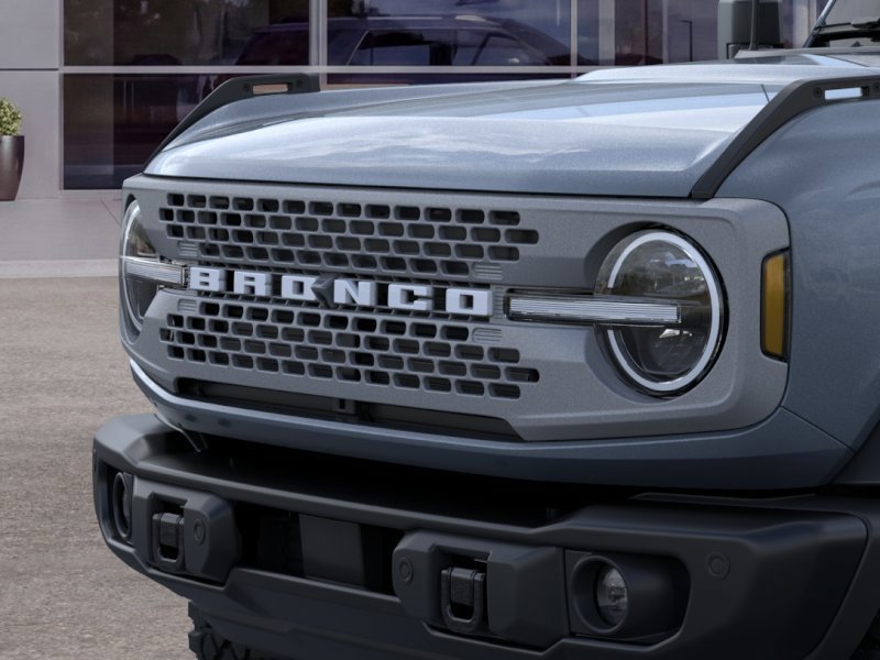 Used 2025 Ford Bronco Badlands AWD/4WD image 23