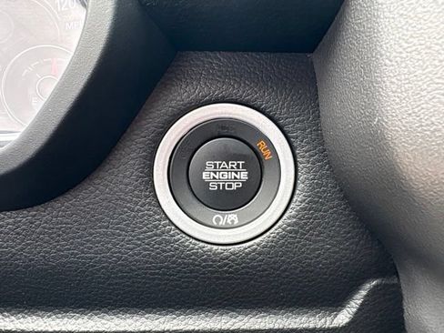 Used 2021 RAM 1500 Lone Star AWD/4WD image 19
