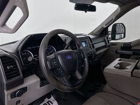Used 2019 Ford F250 XLT w/ XLT Value Package image 9