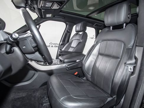 Used 2018 Land Rover Range Rover Sport HSE AWD/4WD image 13