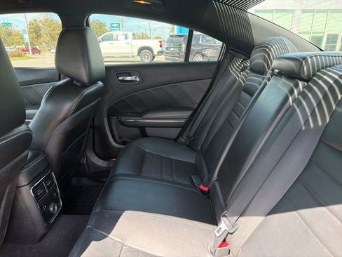 Used 2011 Dodge Charger R/T image 9