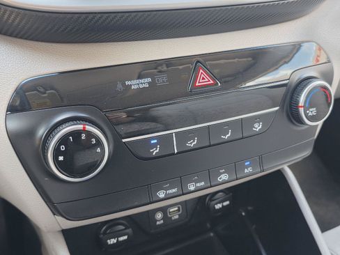 Used 2020 Hyundai Tucson SE AWD/4WD image 17