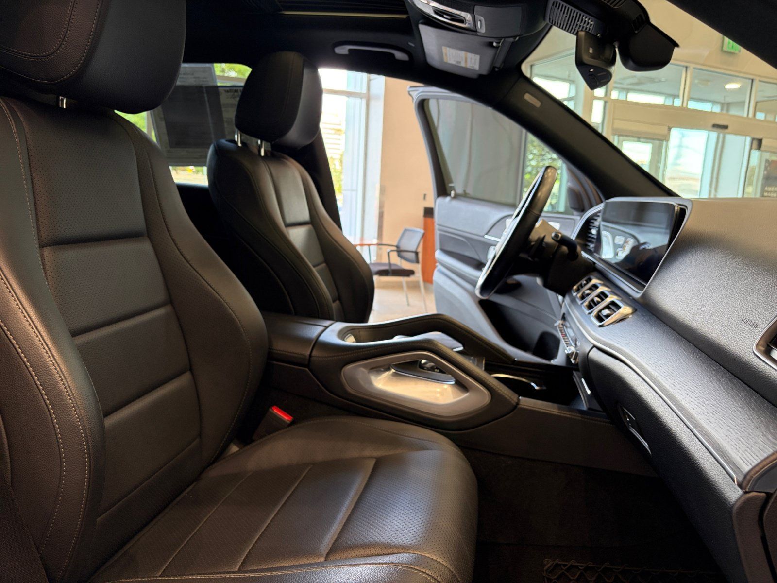 Used 2020 Mercedes-Benz GLE 350 4MATIC image 26