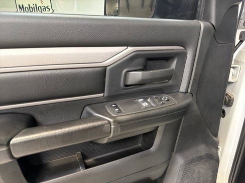 Used 2022 RAM 3500 Tradesman image 17