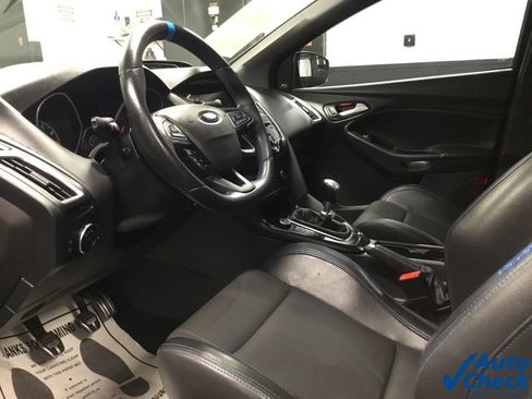 Used 2016 Ford Focus RS image 21