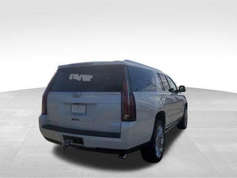 Used 2018 Cadillac Escalade ESV Platinum image 4