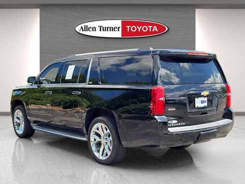 Used 2016 Chevrolet Suburban LTZ RWD image 8