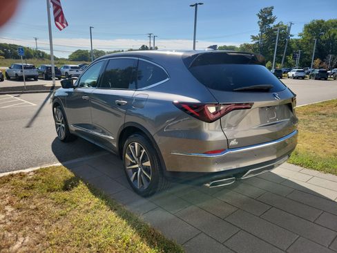 Used 2025 Acura MDX w/ Technology Package AWD/4WD image 5