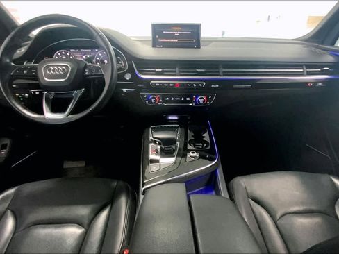 Used 2018 Audi Q7 3.0T Prestige w/ Prestige Package image 9