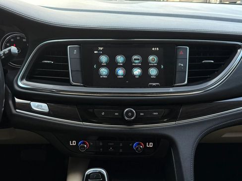 Used 2018 Buick Enclave Essence FWD image 54