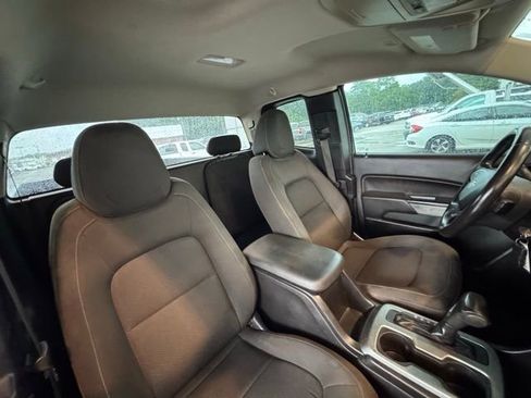 Used 2016 Chevrolet Colorado LT image 18