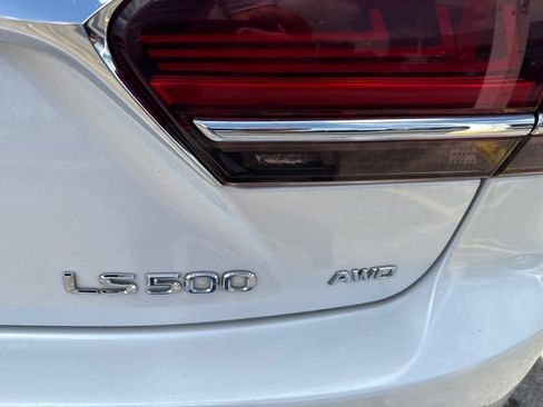 Used 2018 Lexus LS 500 AWD image 5