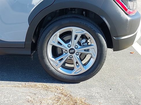 Used 2023 Hyundai Kona SEL w/ Cargo Package image 33