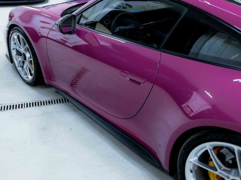 Used 2024 Porsche 911 GT3 image 30