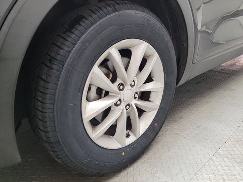 Used 2016 Kia Sorento FWD w/ LX Convenience Package image 31