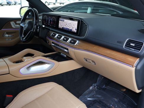 Used 2024 Mercedes-Benz GLE 350 4MATIC image 28