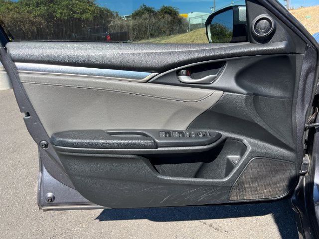 Used 2017 Honda Civic EX-L image 16