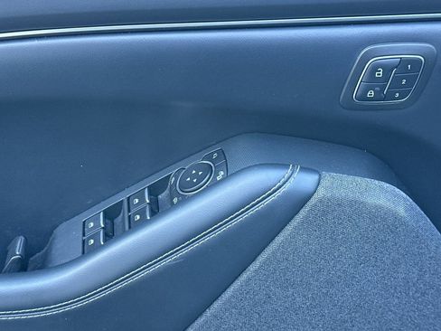 Used 2021 Ford Mustang Mach-E Premium image 13