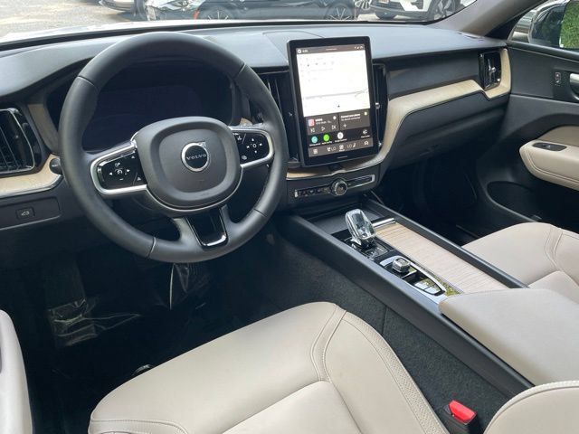 Certified 2026 Volvo XC60 B5 Plus AWD/4WD image 17