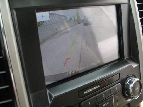 Used 2019 Ford F150 Lariat AWD/4WD image 41