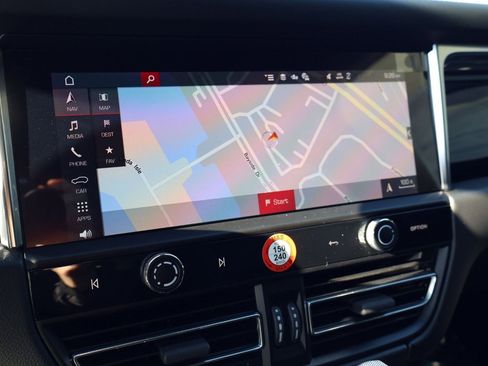 New 2026 Porsche Macan S image 18