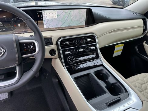 New 2026 Nissan Armada Platinum Reserve AWD/4WD image 34
