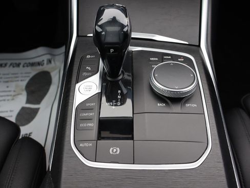 Used 2020 BMW 330i xDrive Sedan w/ Convenience Package image 13