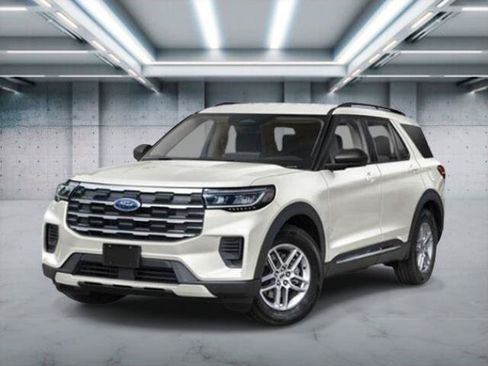 New 2026 Ford Explorer Active w/ Active Comfort Package AWD/4WD image 3