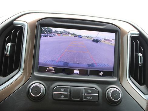 Used 2020 Chevrolet Silverado 2500 High Country w/ Z71 Off-Road Package AWD/4WD image 41