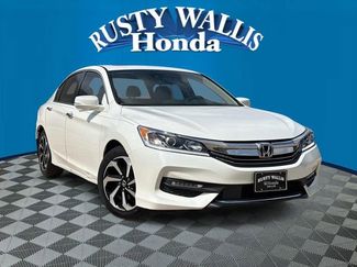 Used 2017 Honda Accord EX video 1