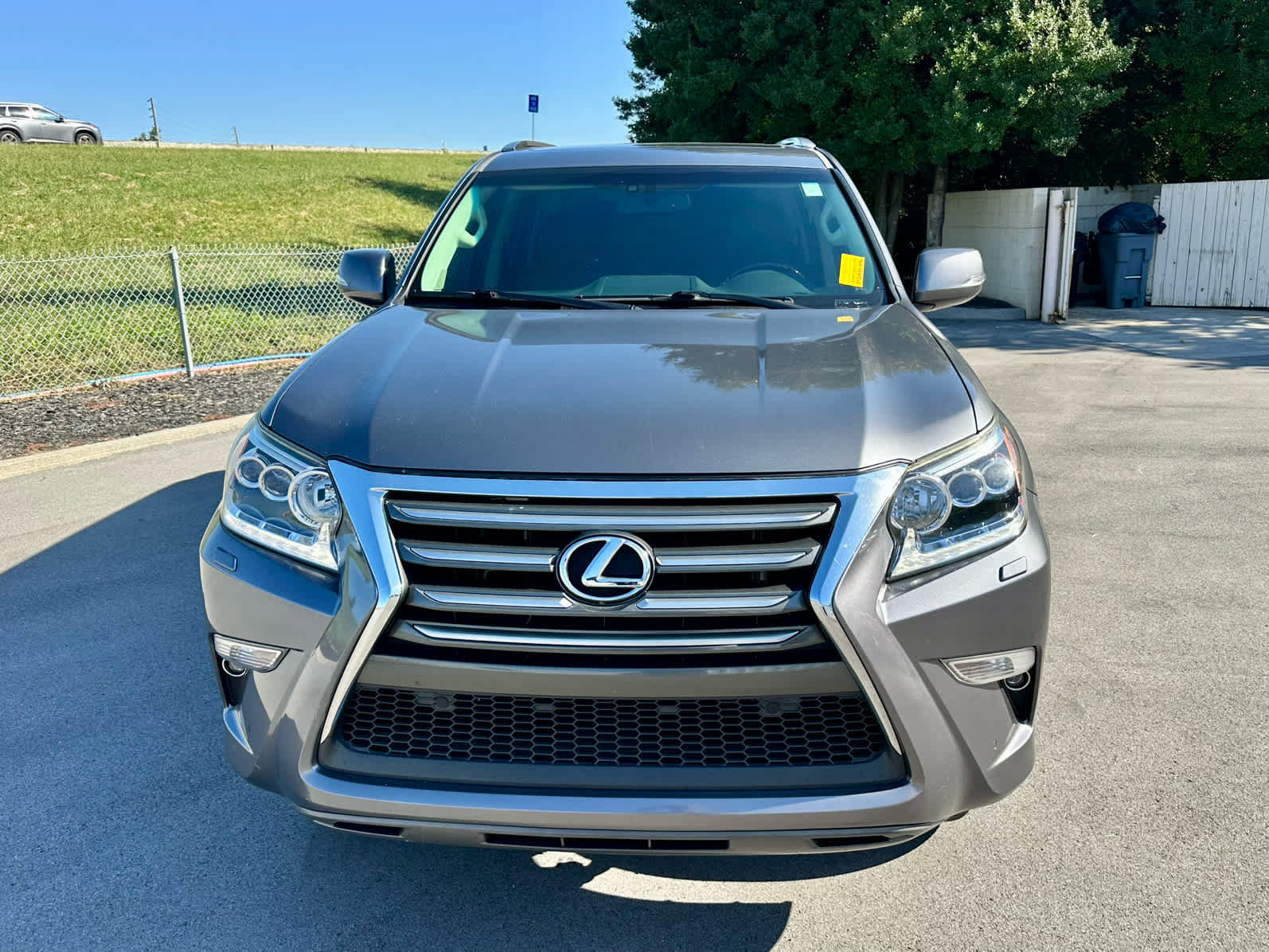 Used 2019 Lexus GX 460 Premium AWD/4WD image 2