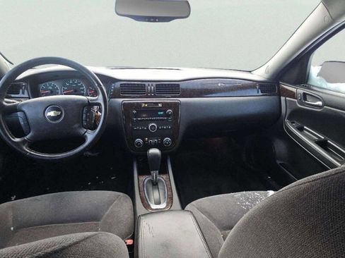 Used 2012 Chevrolet Impala LT w/ LT Sunroof Package image 8