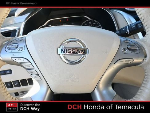 Used 2018 Nissan Murano Platinum image 9