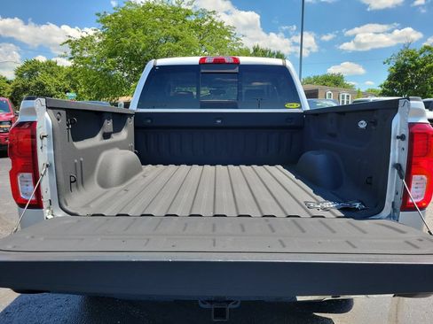 Used 2018 Chevrolet Silverado 1500 LTZ w/ Sport Package AWD/4WD image 10