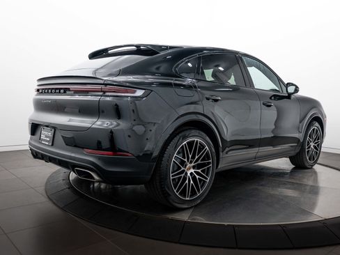 Certified 2026 Porsche Cayenne Coupe AWD/4WD image 7