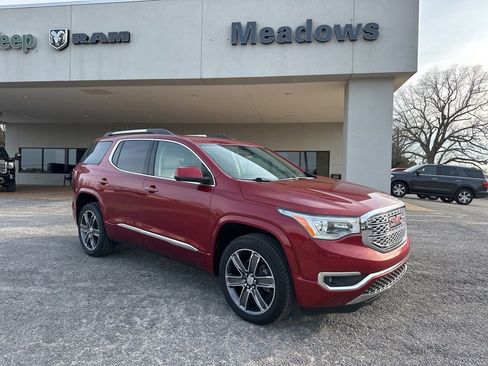 Used 2019 GMC Acadia Denali image 1