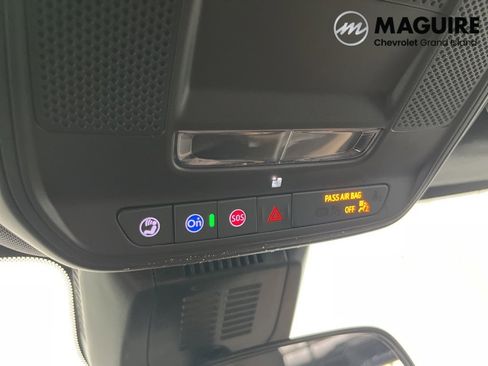 New 2026 Chevrolet Equinox ACTIV w/ LPO, Floor Liner Package image 15