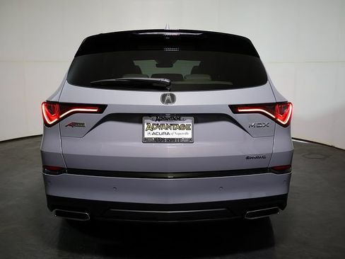 Used 2026 Acura MDX A-Spec w/ Advance Package AWD/4WD image 10