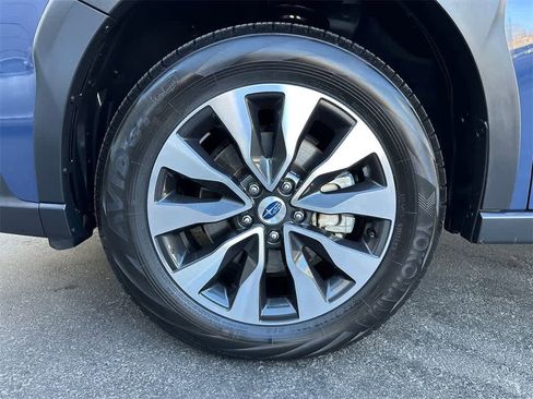 Used 2024 Subaru Outback Touring XT image 8