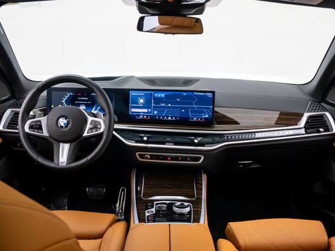 Certified 2026 BMW X5 xDrive40i AWD/4WD image 10