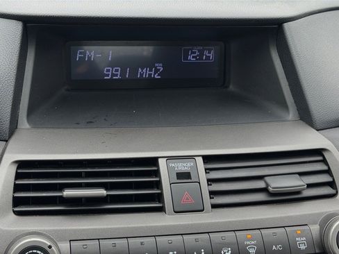 Used 2011 Honda Accord LX image 22